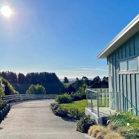 Aston Road Villa Bed & Breakfast Waikanae Exterior photo