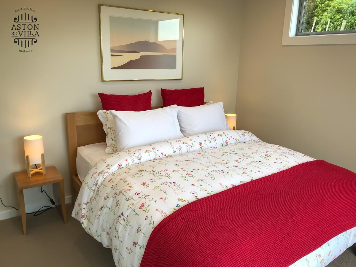 Aston Road Villa Bed & Breakfast Waikanae Exterior photo